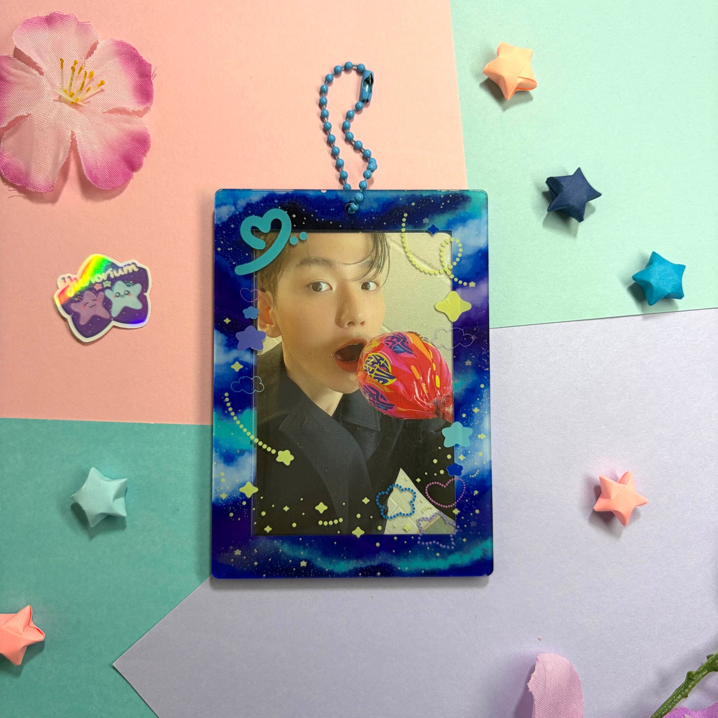 Northern Aurora | Acrylic Photocard Holder Keychain